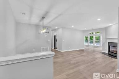 Main picture of 1006 Canyon Point Cir