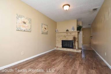 Main picture of 207 Palmwood Dr