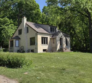 Main picture of 487 County Road K