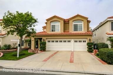 Main picture of 45345 Camino Monzon