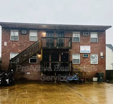 Main picture of 3805 Pleasant Ave - C