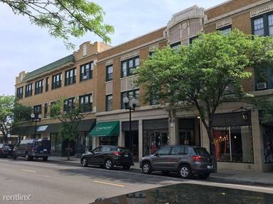 Main picture of 4615 N Lincoln Ave