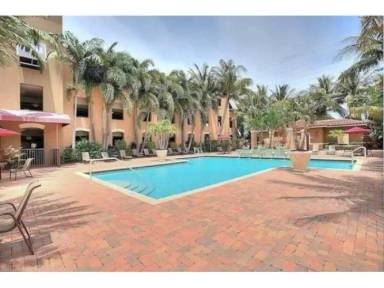 Main picture of Montecito Palm Beach Condominium
