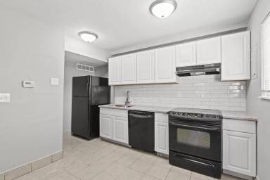 Main picture of 3733 Brush Creek Dr