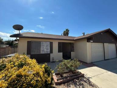 Main picture of 2041 La Mesa Ct