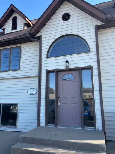 Main picture of 318 Old Highway 52