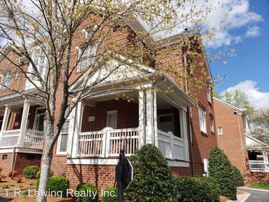 Main picture of 4911 S Hill View Dr