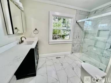 Main picture of 799 Woods Rd