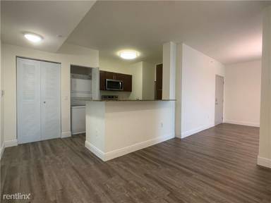 Main picture of 110 SW 12th St