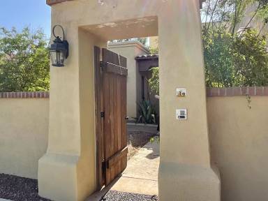 Main picture of 3740 N Placita Vergel