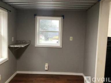 Main picture of 29 Fawn Ave