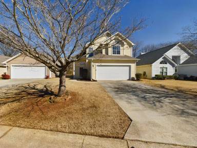 Main picture of 210 Millstone Ln