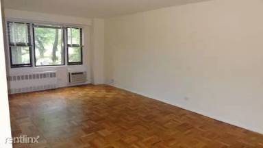Main picture of 12354 83 Ave