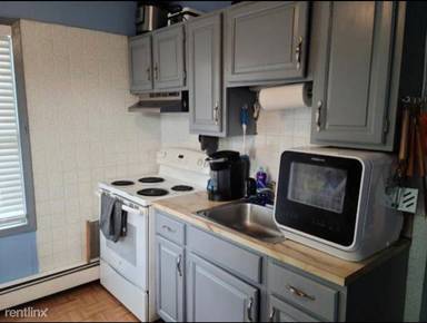 Main picture of 5 McKinley Ave