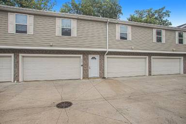 Main picture of 2621 Redwood Ave