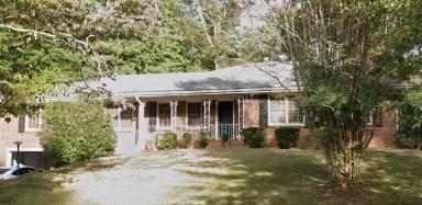 Main picture of 837 Venetta Pl NW