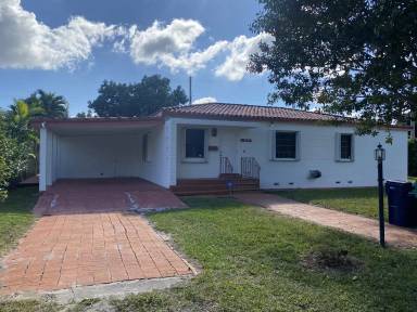 Main picture of 1841 SW 73rd Court Rd