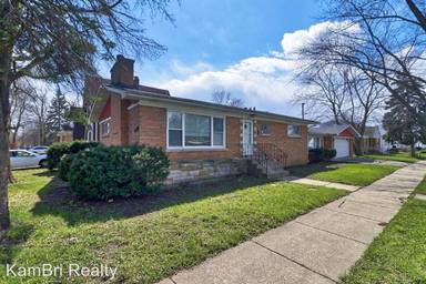 Main picture of 12202 Maple Ave