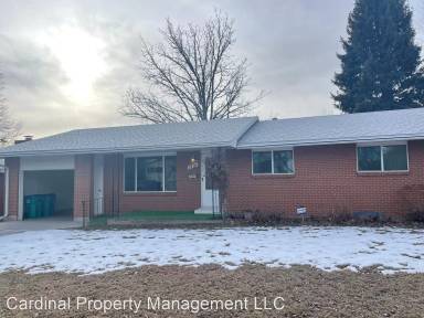 Main picture of 1221 Springfield Dr
