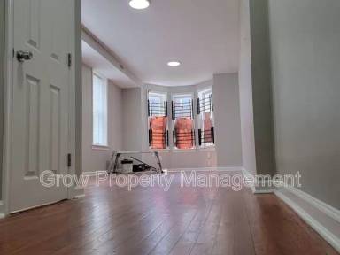 Main picture of 1504 N Willington St