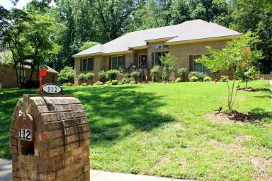 Main picture of 112 Windmill Rd