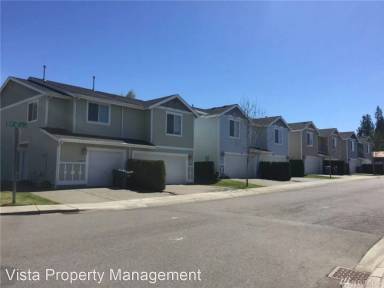 Main picture of 11204 71st Avenue Ct E
