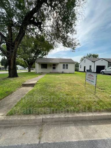 Main picture of 529 S Richmond Ave