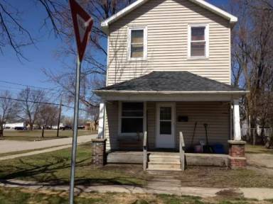 Main picture of 301 E Palmer St