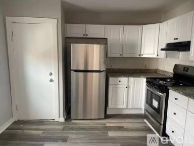 Main picture of 134 Pearl St