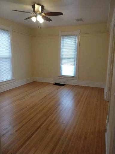 Main picture of 416 W Avon St