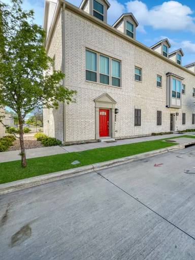 Main picture of 1904 Bel Air Dr