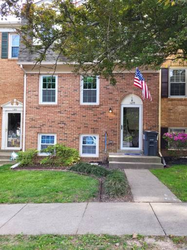 Main picture of 11295 Edgemoor Ct
