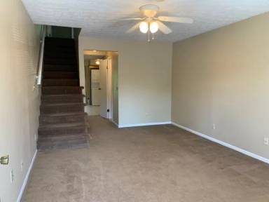 Main picture of 1616 Spring Valley Dr