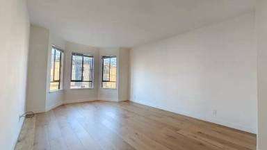 Main picture of 2621 Clement St