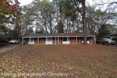Main picture of 943 Tisdale Cir