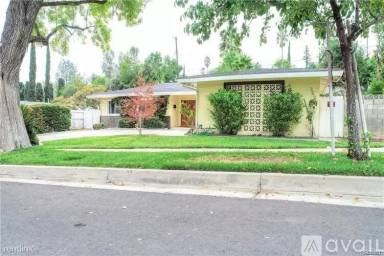 Main picture of 8569 Nevada Ave