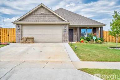 Main picture of 1140 Tulip St