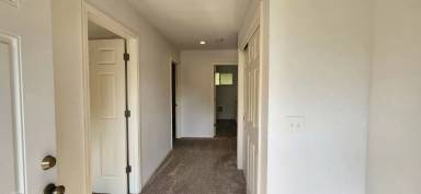 Main picture of 1410 N Waugh Rd