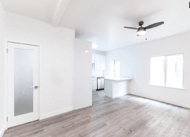 Main picture of 2955 W 8th St