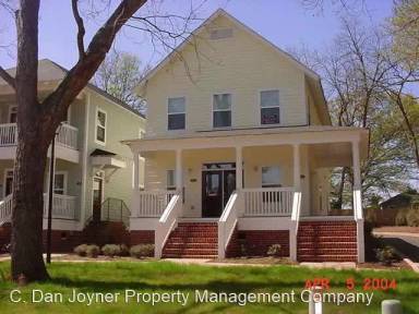 Main picture of 10 Oakhurst Ave