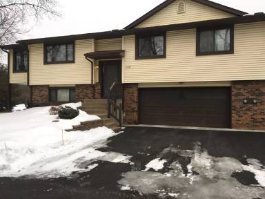 Main picture of 596 Donegal Cir