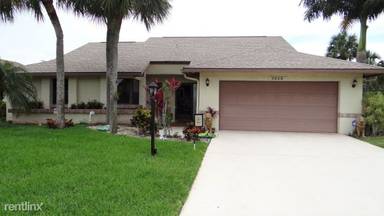 Main picture of 5628 Pleasant Valley Ln