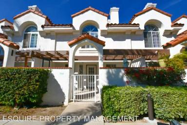 Main picture of 804 Calle Los Gatos