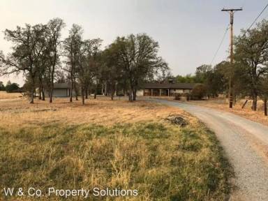 Main picture of 220 Shasta View Dr