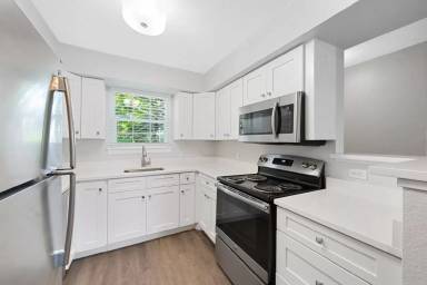 Main picture of 2680 E Otero Pl