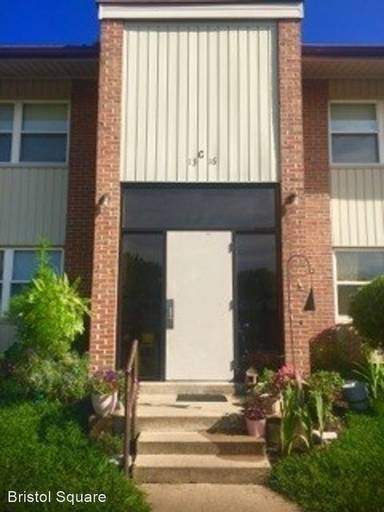 Main picture of Bristol Square Apartments