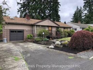 Main picture of 1639 N 192nd St
