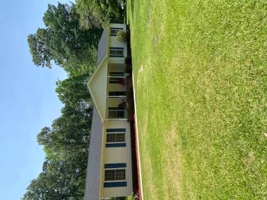 Main picture of 209 Canterberry Rd
