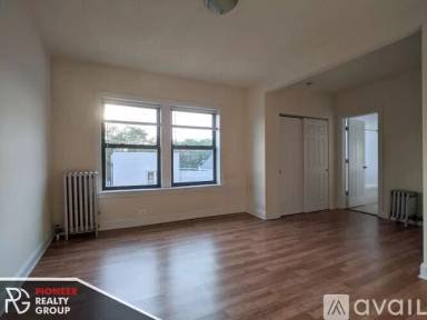 Main picture of 1742 N Humboldt Blvd