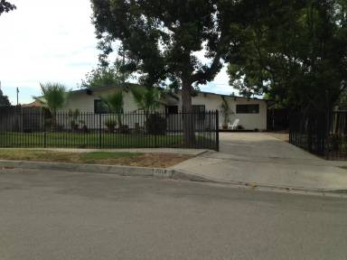 Main picture of 2018 E Glenwood Ave